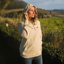 PawBeat 🐾 - Nachhaltiger Hoodie mit hochwertigem Stick