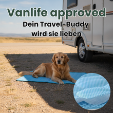Camppaws CoolPaws™ Kühlmatte für Hunde aus Eis-Seide